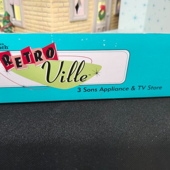 Vintage Santa's Workbench RetroVille Light up 3 Son's Appliance & TV Store - Picture 4 of 6